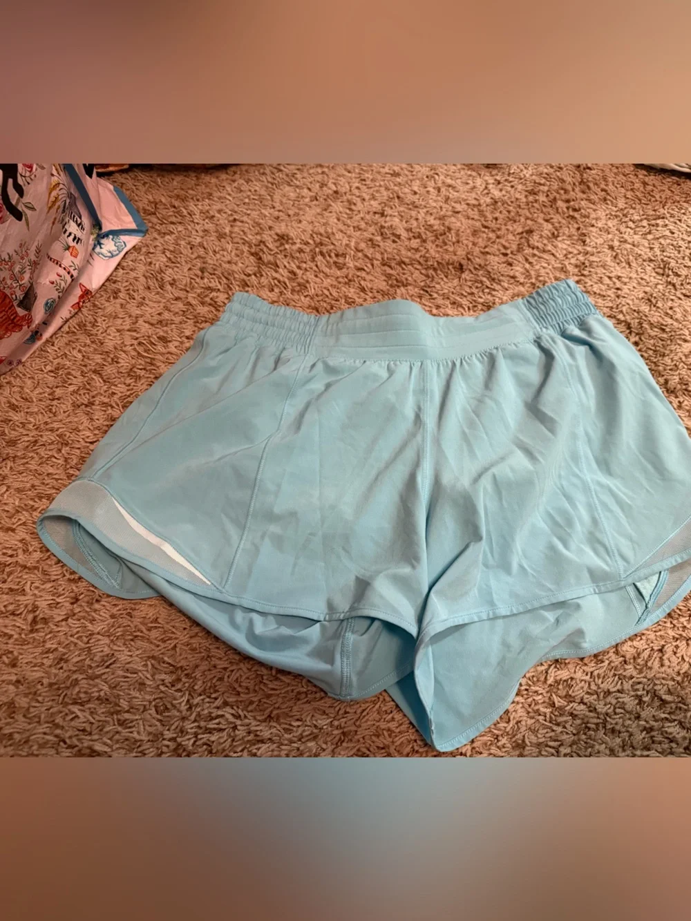 Lululemon hotty hot shorts size 10 4” in blue